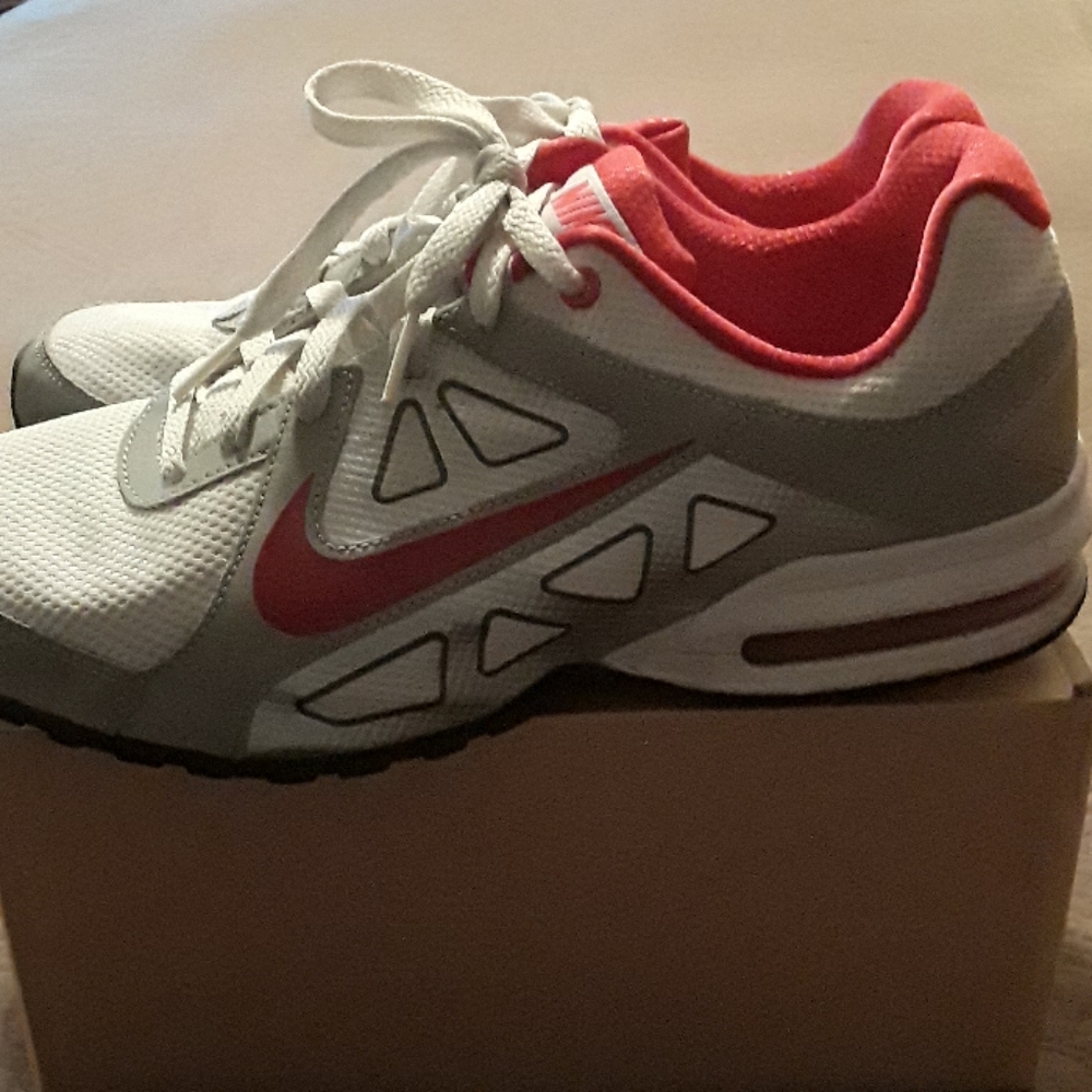 Tennis Shoes